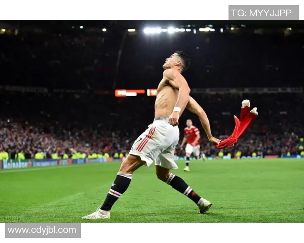 巨星的宿命：罗纳尔多，不止是抽签现场的“头牌”